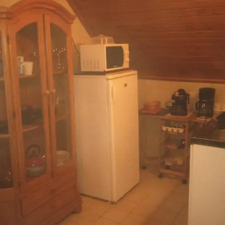 Apartman 777 *